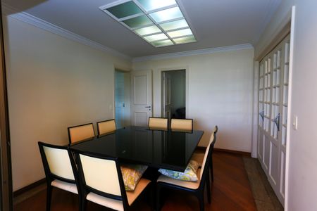 Apartamento à venda com 245m², 4 quartos e 4 vagasSala de Jantar
