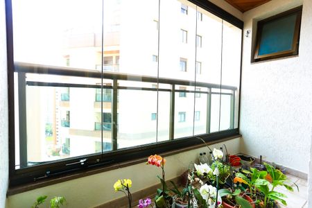 Apartamento à venda com 245m², 4 quartos e 4 vagasVaranda Suíte 3