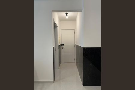 Apartamento à venda com 76m², 2 quartos e 1 vagaEntrada