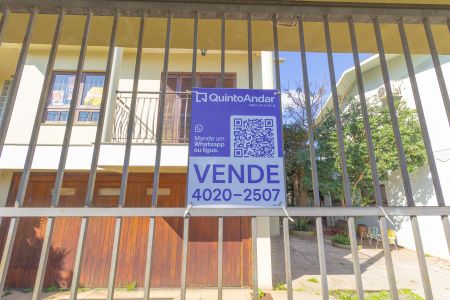 Casa à venda com 300m², 4 quartos e 2 vagasPlaca 