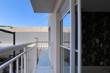 Apartamento para alugar com 34m², 2 quartos e sem vaga Apartamento para alugar com 34m², 2 quartos e sem vagaVaranda