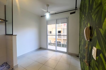 Apartamento para alugar com 34m², 2 quartos e sem vaga Apartamento para alugar com 34m², 2 quartos e sem vagaSala e cozinha