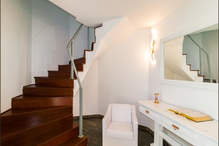 Casa para alugar com 397m², 4 quartos e 6 vagasÁrea comum