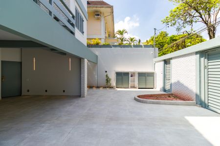 Casa para alugar com 397m², 4 quartos e 6 vagasÁrea comum