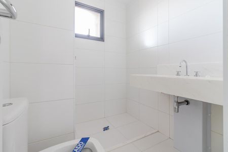Apartamento à venda com 176m², 3 quartos e 2 vagasBanheiro da Suíte 1