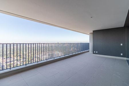 Apartamento à venda com 176m², 3 quartos e 2 vagasVaranda
