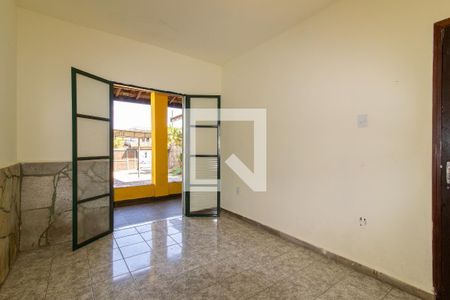 Casa à venda com 400m², 2 quartos e sem vaga
