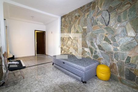 Casa à venda com 400m², 2 quartos e sem vaga