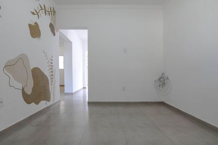 Sala de casa para alugar com 2 quartos, 90m² em Jardim Santos Dumont Iii, Mogi das Cruzes