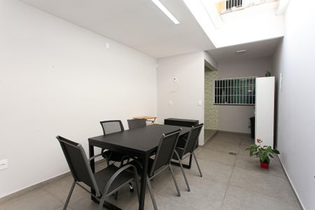 Casa à venda com 105m², 3 quartos e 2 vagasÁrea de Lazer