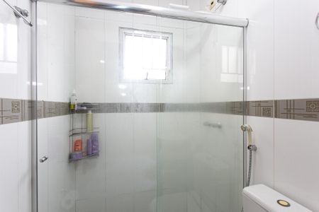 Casa à venda com 105m², 3 quartos e 2 vagasBanheiro da Suíte 1