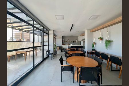 Apartamento para alugar com 33m², 1 quarto e 1 vagaÁrea comum - Salão de festas