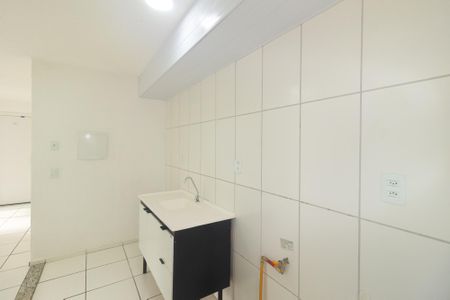 Apartamento para alugar com 45m², 2 quartos e 1 vaga Apartamento para alugar com 45m², 2 quartos e 1 vagaCozinha e Área de Serviço