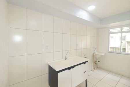 Apartamento para alugar com 45m², 2 quartos e 1 vaga Apartamento para alugar com 45m², 2 quartos e 1 vagaCozinha e Área de Serviço
