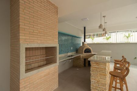 Apartamento para alugar com 45m², 2 quartos e 1 vaga Apartamento para alugar com 45m², 2 quartos e 1 vagaÁrea comum - Churrasqueira