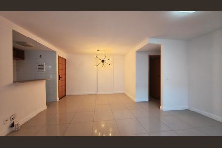Apartamento para alugar com 2 quartos, 86m² em Recreio dos Bandeirantes, Rio de Janeiro