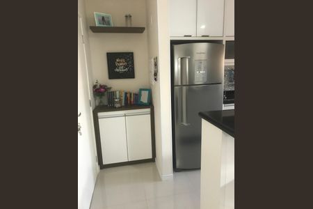 Apartamento à venda com 52m², 2 quartos e 1 vagaCozinha