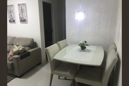Apartamento à venda com 52m², 2 quartos e 1 vagaSala
