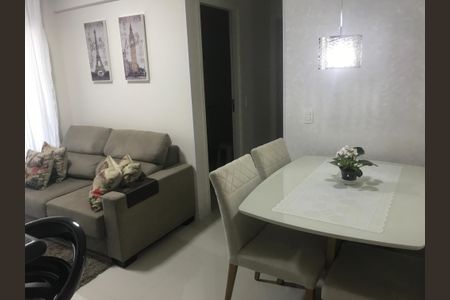 Apartamento à venda com 52m², 2 quartos e 1 vagaSala