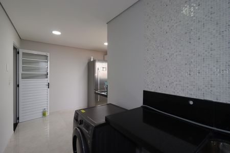 Área de Serviço de apartamento para alugar com 2 quartos, 100m² em Vila Camilópolis, Santo André