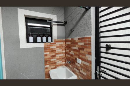 Área de Serviço de kitnet/studio para alugar com 1 quarto, 38m² em Guaianazes, São Paulo