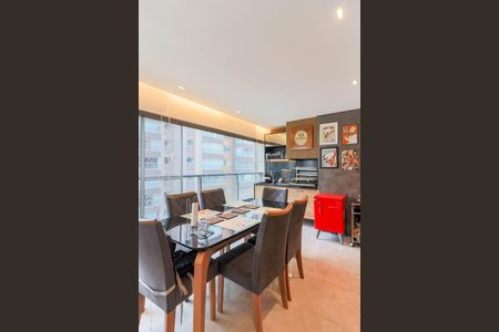 Varanda Gourmet de apartamento à venda com 3 quartos, 125m² em Jardim das Acacias, São Paulo