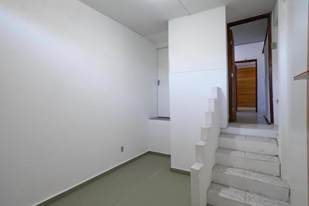 Sala de kitnet/studio para alugar com 1 quarto, 45m² em Céu Azul, Belo Horizonte
