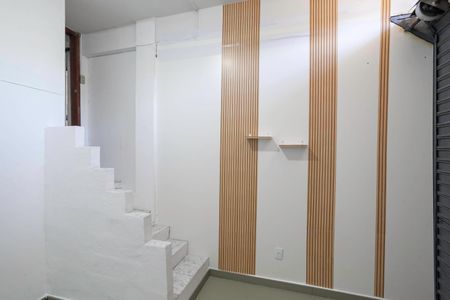 Studio para alugar com 45m², 1 quarto e sem vaga Studio para alugar com 45m², 1 quarto e sem vagaSala