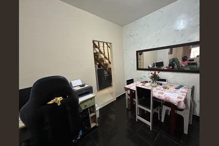 Casa para alugar com 118m², 2 quartos e 1 vagaSala