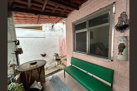 Casa para alugar com 118m², 2 quartos e 1 vagaVaranda