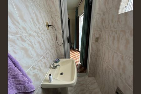 Casa para alugar com 118m², 2 quartos e 1 vagaBanheiro da Suíte