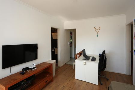 Sala de apartamento para alugar com 2 quartos, 46m² em Parque das Cigarreiras, Taboão da Serra