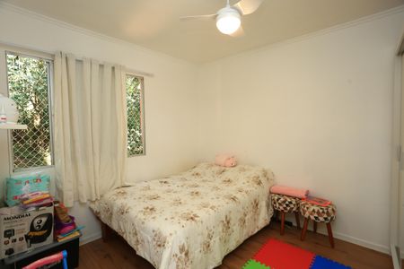 Quarto 1 de apartamento para alugar com 2 quartos, 46m² em Parque das Cigarreiras, Taboão da Serra