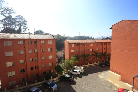 Vista da Sala de apartamento para alugar com 2 quartos, 46m² em Parque das Cigarreiras, Taboão da Serra