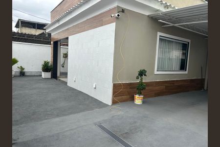 Casa à venda com 300m², 2 quartos e 4 vagas