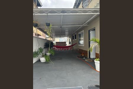 Casa à venda com 300m², 2 quartos e 4 vagas