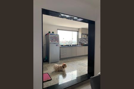 Casa à venda com 300m², 2 quartos e 4 vagas