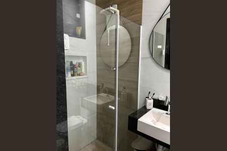 Casa à venda com 300m², 2 quartos e 4 vagas