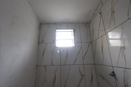 Casa à venda com 30m², 2 quartos e 1 vagaBanheiro Social