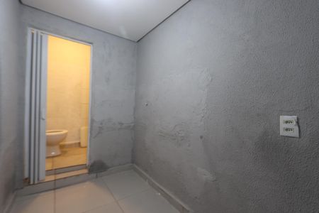 Suíte de casa para alugar com 2 quartos, 30m² em Jardim Guiomar, São Paulo