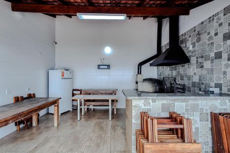 Apartamento à venda com 65m², 2 quartos e 1 vaga Apartamento à venda com 65m², 2 quartos e 1 vagaÁrea comum - Churrasqueira