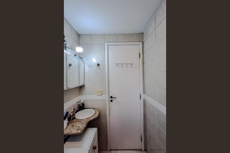 Apartamento à venda com 65m², 2 quartos e 1 vaga Apartamento à venda com 65m², 2 quartos e 1 vagaBanheiro