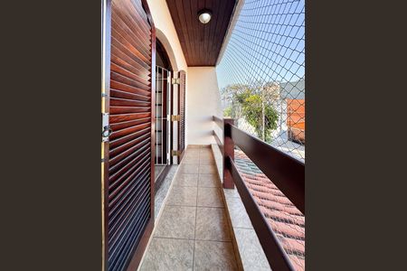 Sacada do Quarto 3 de casa para alugar com 3 quartos, 191m² em Vila Euclides, São Bernardo do Campo
