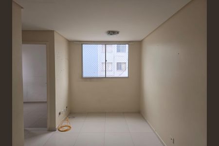Sala  de apartamento para alugar com 2 quartos, 43m² em Cidade Parque Alvorada, Guarulhos