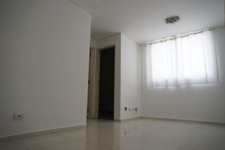 Sala de apartamento para alugar com 2 quartos, 43m² em Cidade Parque Alvorada, Guarulhos