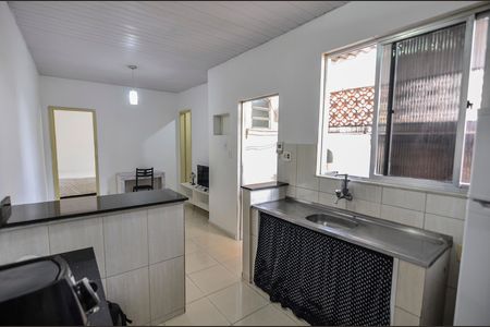 Cozinha de apartamento para alugar com 1 quarto, 60m² em Vasco da Gama, Rio de Janeiro