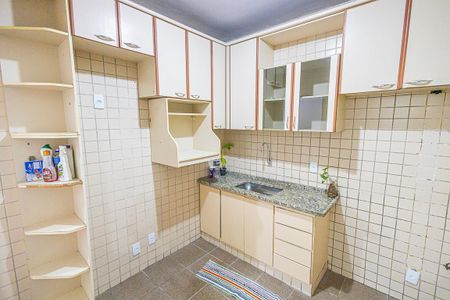 Casa de condomínio para alugar com 78m², 4 quartos e 1 vagaCozinha