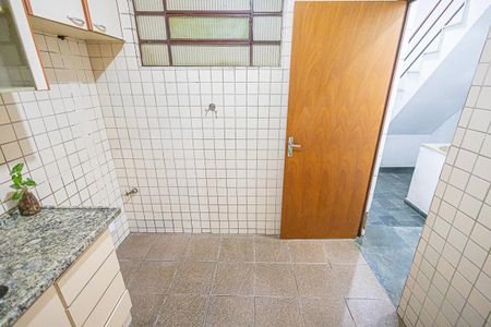 Casa de condomínio para alugar com 78m², 4 quartos e 1 vagaCozinha