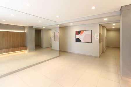 Apartamento à venda com 38m², 2 quartos e 1 vagaHall