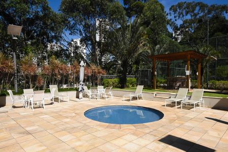 Apartamento à venda com 170m², 3 quartos e 3 vagas Apartamento à venda com 170m², 3 quartos e 3 vagasÁrea comum